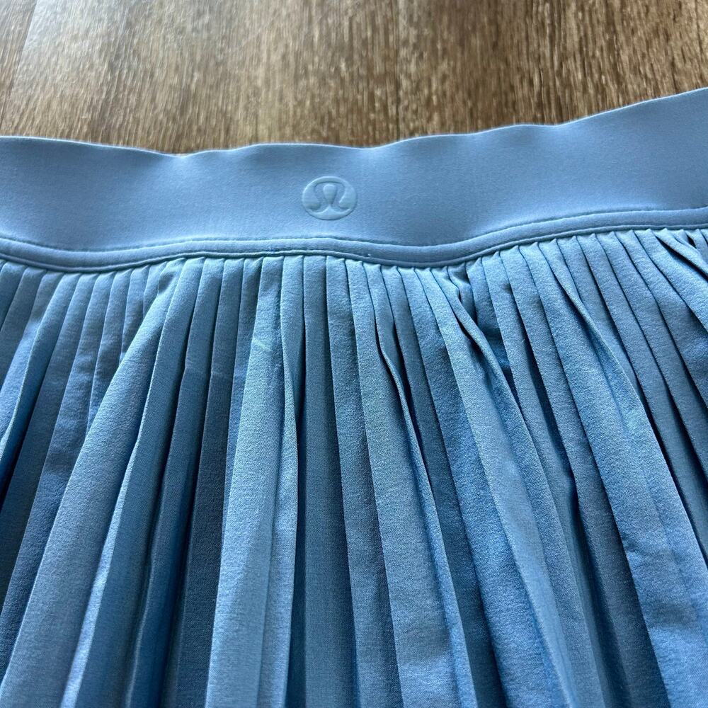 Lululemon Varsity High Rise Pleated Tennis Skirt Oasis Blue Size 8 - Picture 8 of 15